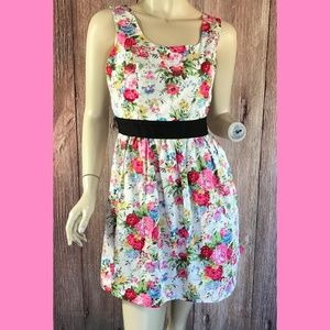 Forever 21 Floral Mini Dress Sleeveless Medium